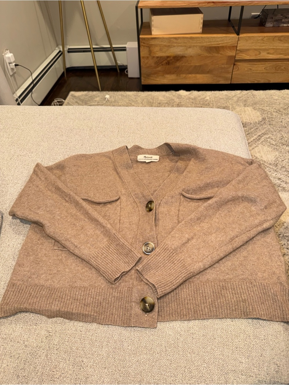 Madewell| (Re)sponsible Cashmere Beige Button-Front V-Neck Cardigan Sweater